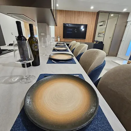 Luxury Ane * Ζαντάρ