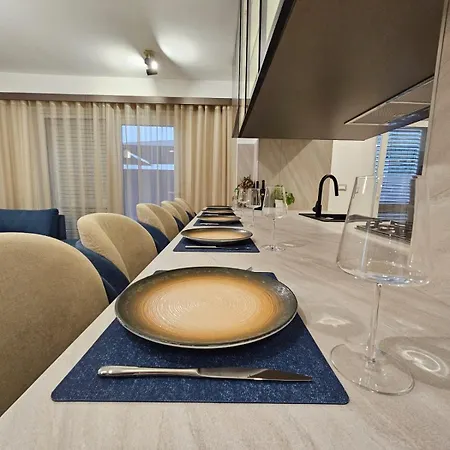 Luxury Ane شقة زادار